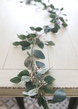 Load image into Gallery viewer, Artificial Seeded Eucalyptus Garland - 6'