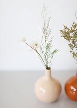 Load image into Gallery viewer, Dried Flower and Greenery Bouquet