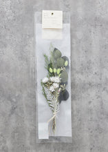 Load image into Gallery viewer, Dried Flower and Greenery Bouquet