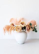 Load image into Gallery viewer, Pack of 6 - Textured Natural Pampas Grass in Pink - 20-30"