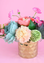 Load image into Gallery viewer, Fake Allium Flower in Cream Green - 17.5"
