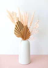 Load image into Gallery viewer, Pack of 6 - Smooth Pink Natural Pampas Grass - 25-29.5"