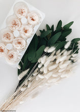 Load image into Gallery viewer, Pack of 8 - Preserved Rose Heads in Champagne White