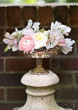 Load image into Gallery viewer, Gold Mercury Glass Carraway Flower Vase
