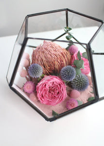 Dried Floral Coastal Echinops Globe Thistle in Blue Green