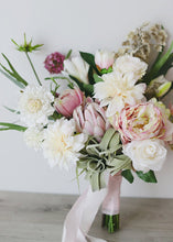 Load image into Gallery viewer, Cream Blush Dahlia Silk Flower Stem - 19&quot;
