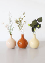 Load image into Gallery viewer, Dried Flower and Greenery Bouquet
