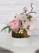 Load image into Gallery viewer, Ceramic Floral Pot in White and Metallic Gold - 5&quot;

