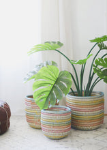 Load image into Gallery viewer, Fake Split Philodendron Leaf Plant in Pot - 36&quot;
