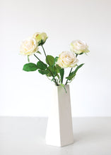 Load image into Gallery viewer, Small Tea Rose Silk Stem in Beige - 17.5" Tall

