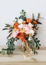 Load image into Gallery viewer, Silk Italian Ruscus Stem - 26" Tall
