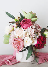 Load image into Gallery viewer, Small Tea Rose Silk Stem in Beige - 17.5" Tall

