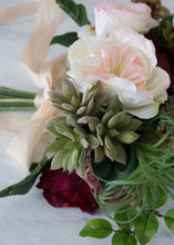 Load image into Gallery viewer, Artificial Succulent Bouquet Pick in Green Gray - 4&quot; Wide
