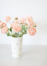 Load image into Gallery viewer, Ranunculus Fake Flowers in Peach Pink
