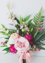 Load image into Gallery viewer, Artificial Waxflower in Mauve Pink
