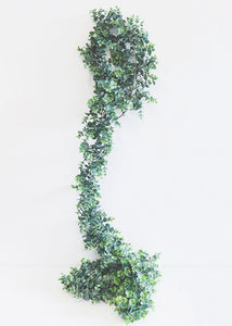 Indoor/Outdoor Artificial Eucalyptus Garland - 8'