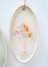 Load image into Gallery viewer, Preserved Baby's Breath in Pink
