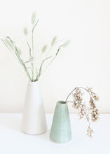 Load image into Gallery viewer, Preserved Pepper Berries in Ivory
