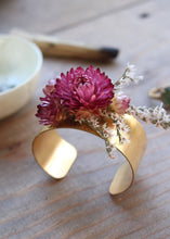 Load image into Gallery viewer, Gold Brass Cuff Corsage Bracelet - 1&quot; Wide
