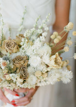 Load image into Gallery viewer, Natural Dried Everlastings
