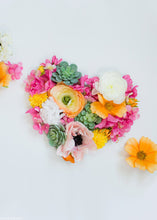 Load image into Gallery viewer, Fake Ranunculus in Cream
