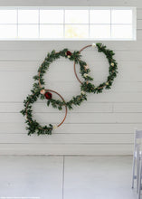 Load image into Gallery viewer, Indoor/Outdoor Artificial Eucalyptus Garland - 8&#39;
