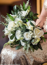 Load image into Gallery viewer, Astilbe Artificial Flower Bush in Cream
